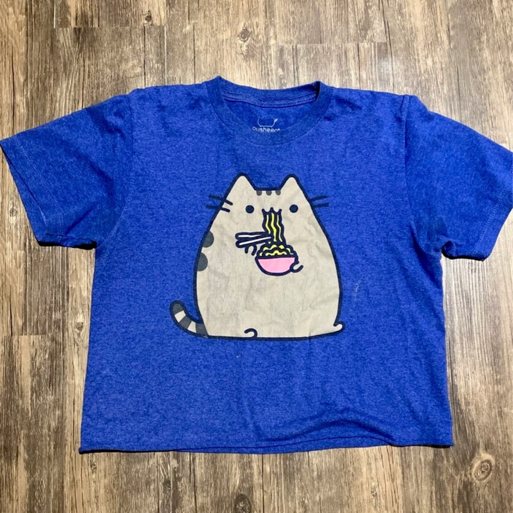 Pusheen the Cat Ramen Cropped Tshirt